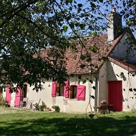 Вилла La Petite Fermette Challuy Экстерьер фото